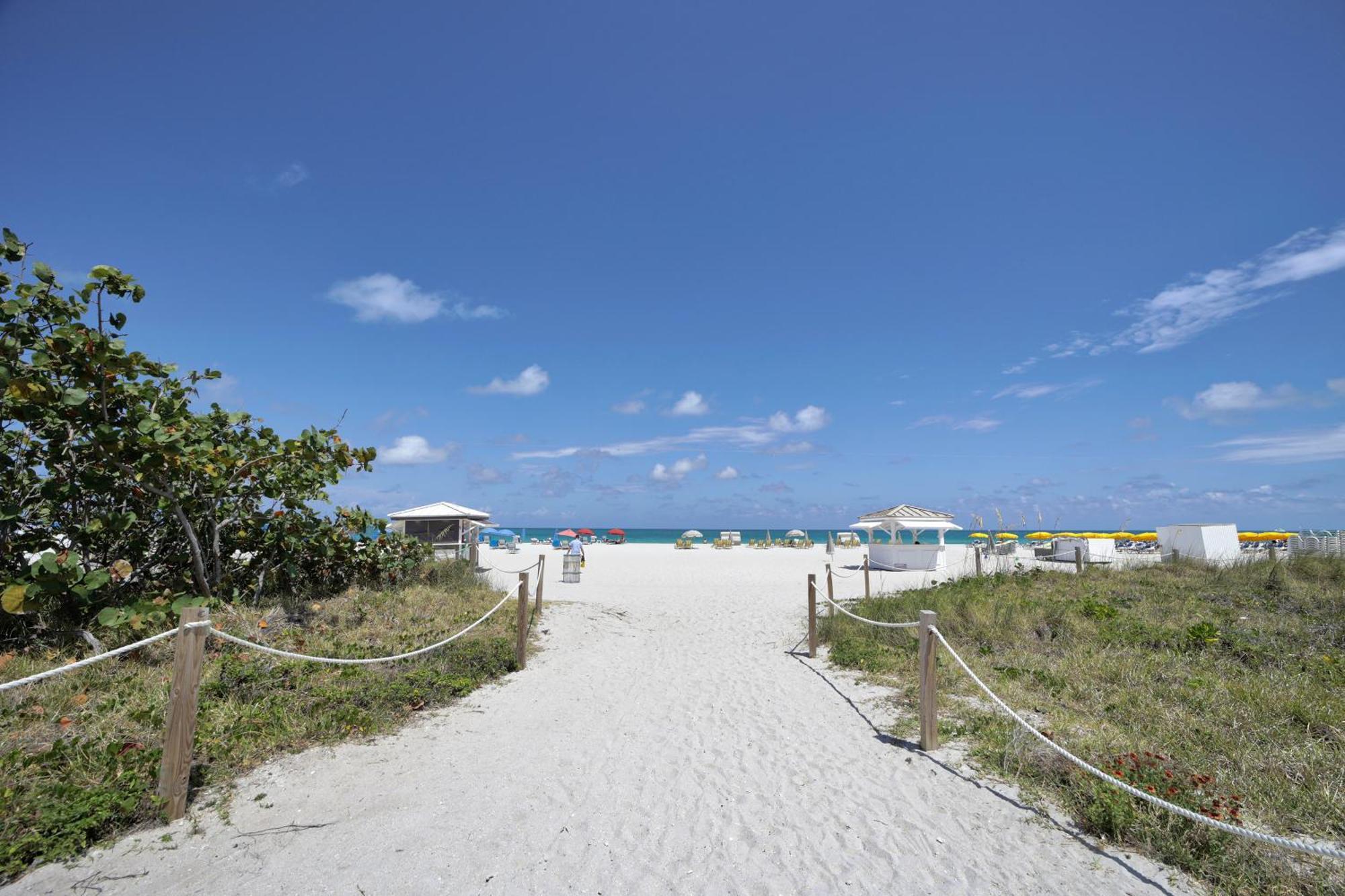 Ocean Spray Hotel Miami Beach Exterior foto